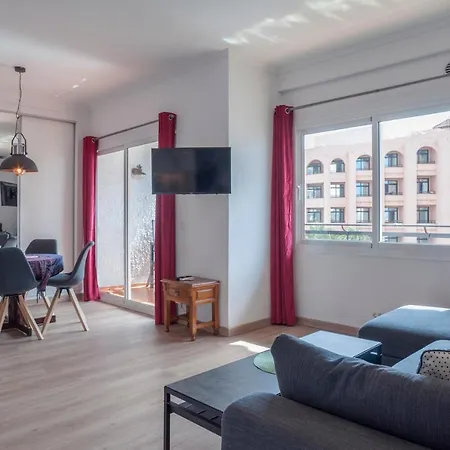 One Bedroom With Sea Views Heart 아파트 *