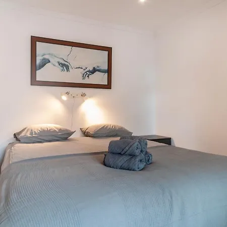 One Bedroom With Sea Views Heart 马尔韦利亚